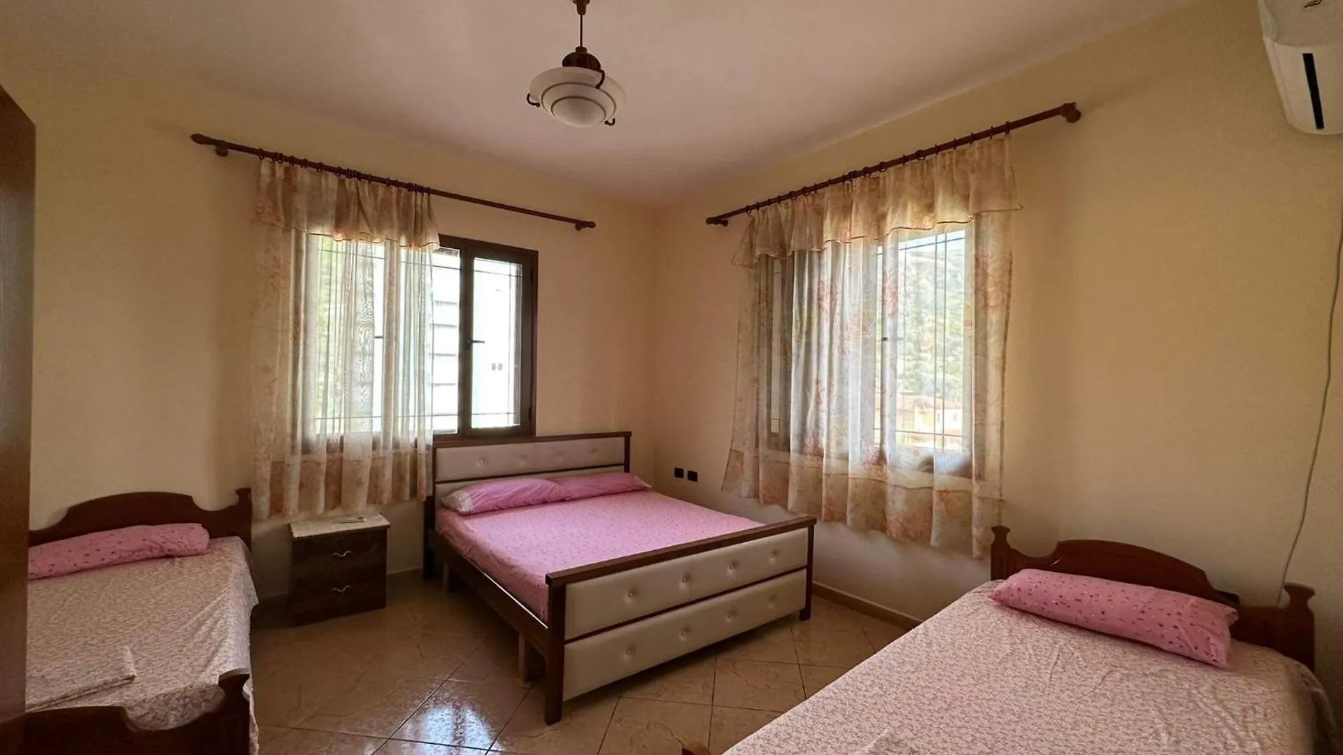 Fortunella Apartment Vlorë